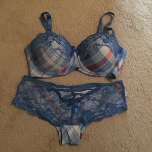 NEW 40C bra and 2XL bottoms set